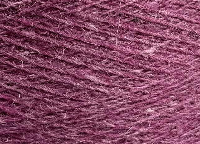 Hasegawa Art. HKA 4601 820 m / 100 g – Garn Seide Kaschmir Kid Mohair col. Malva Melangè